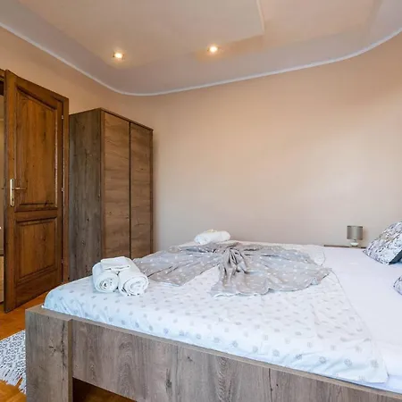 Zorica Villa *
